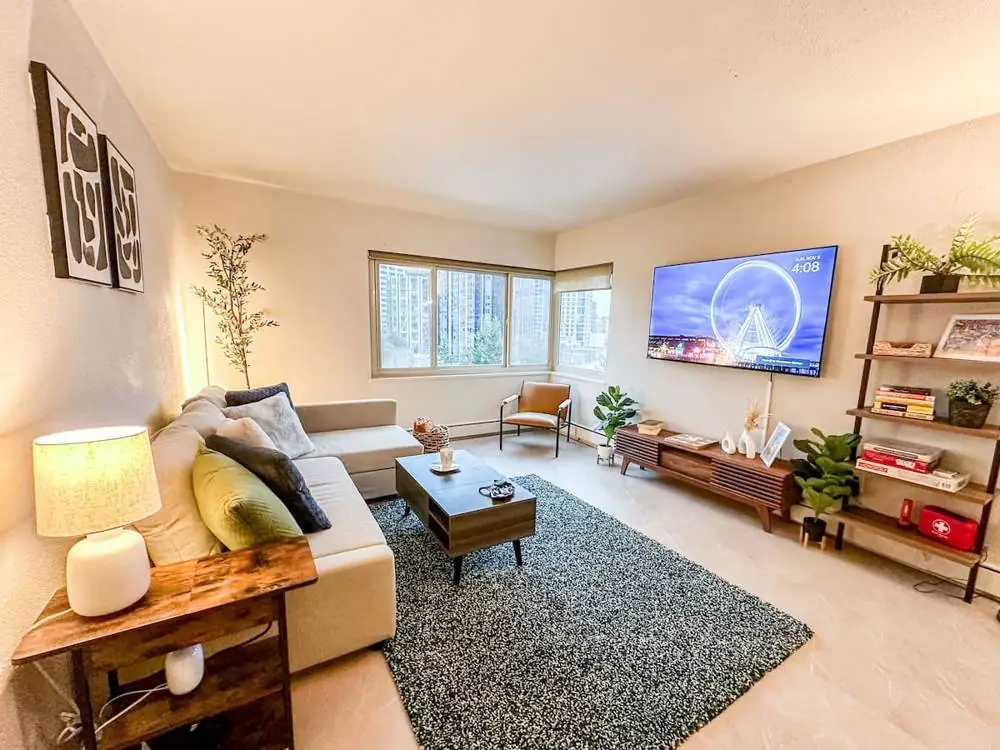 2-bedroom apartment in downtown Seattle near the Seattle Convention Center